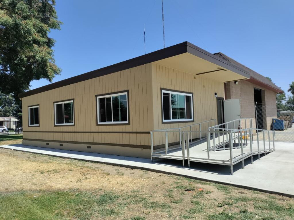 California Portable Classrooms can be converted into spacious offices quickly and cost effectively. 