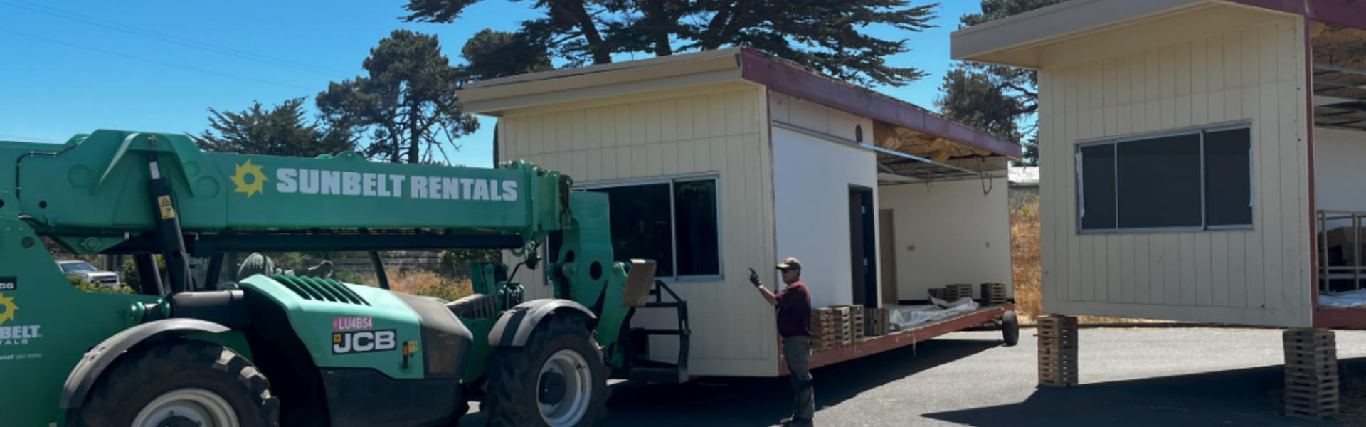Here's what it costs to move a modular building or portable classroom in 2025.
