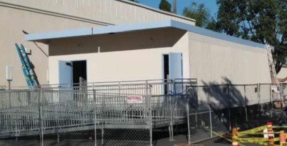 Used 24' x 40' modular restroom building for sale – exterior Used 24' x 40' modular restroom building for sale – exterior