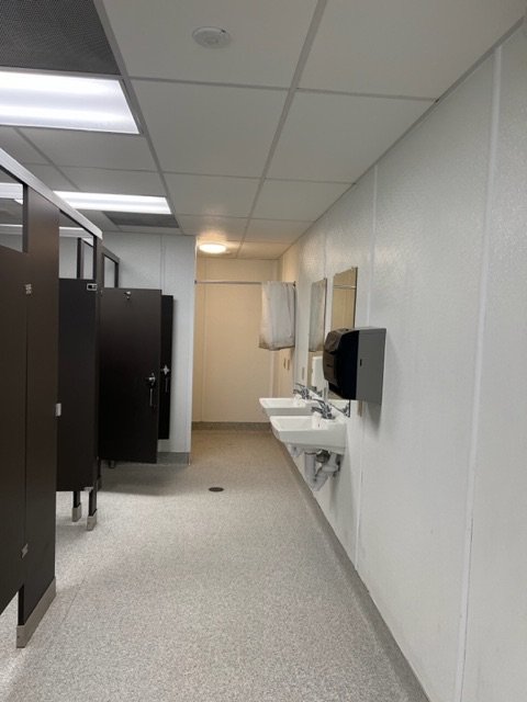Used 24' x 60' modular locker room building for sale – restroom Used 24' x 60' modular locker room building for sale – restroom
